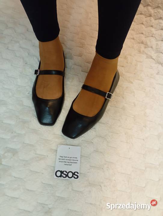 39 ASOS Design Czarne baleriny biznesowe z