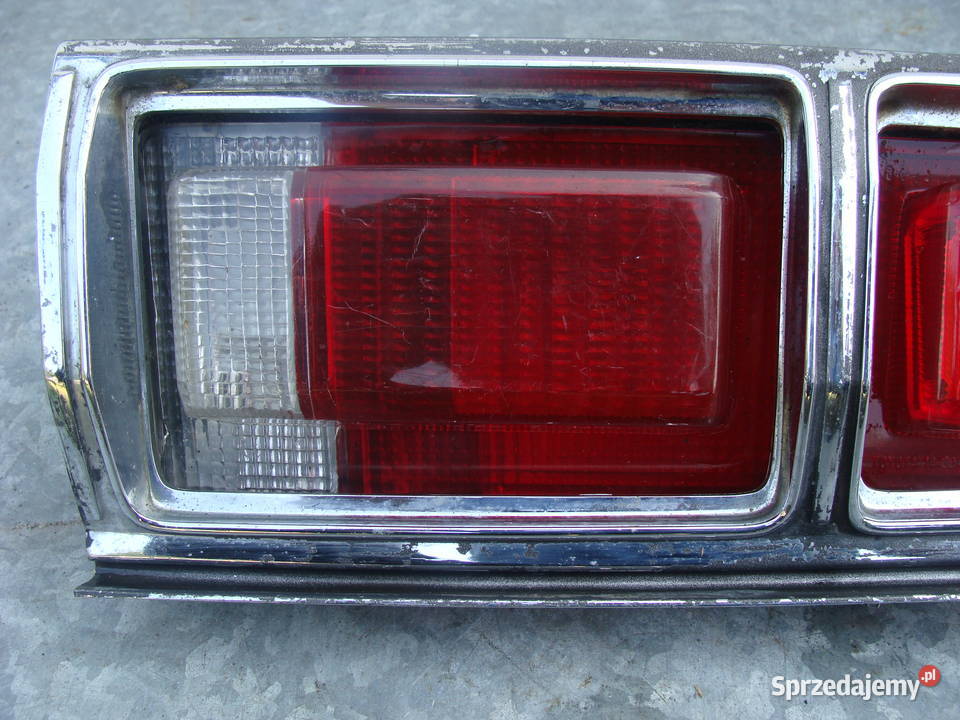 Toyota Celica 7377r lampa tylna prawa KOITO