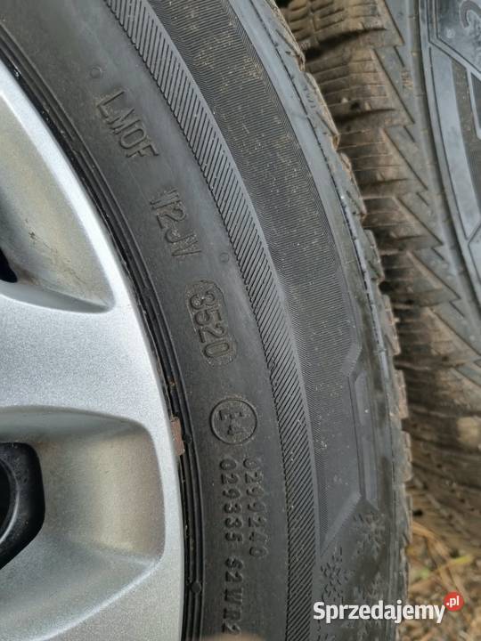 Koła zimowe 16 Ford 4 Barum Polaris 5 6 kołpaków Piekary Śląskie sprzedam