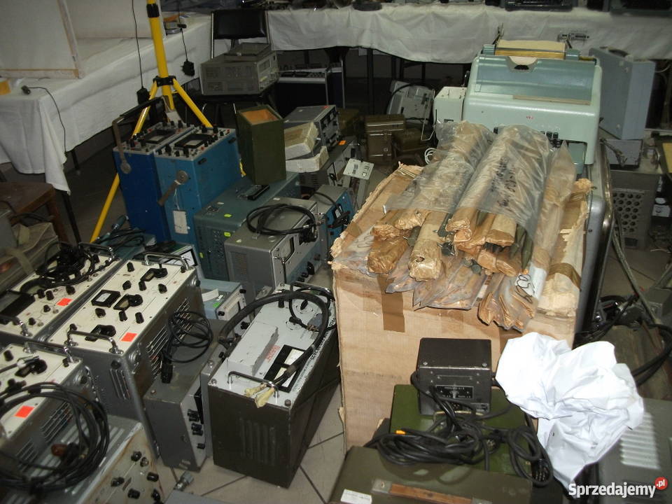 Militaria sprzęt wojskowy demobil radiostacje Skierniewice