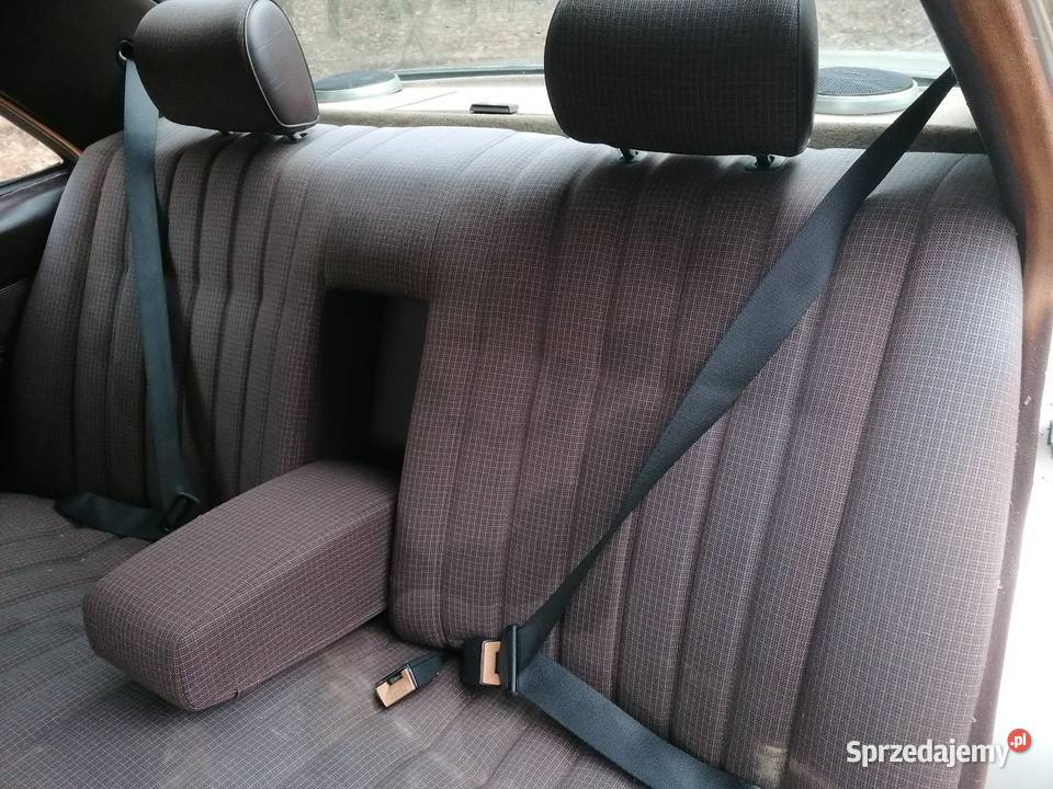 Mercedes 190 w całości na części Rok produkcji 1987 Radom sprzedam