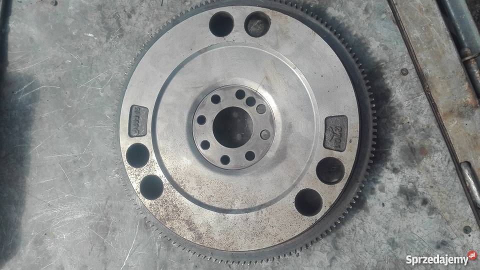 Mercedes 350 D koło zamachowe z wiencem Kocmyrzów