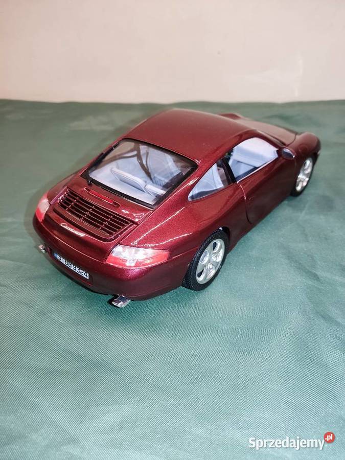 Model samochodu 118 Porsche 911 Carrera 4 1997 Głuchołazy sprzedam