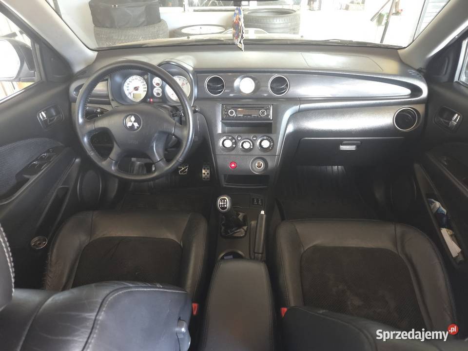 Mitsubishi Outlander I 20 T LPG 202 4x4 Rawa Mazowiecka