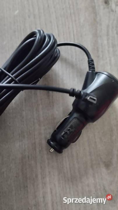 Ładowarka do kamery samochodowej z uchwytem Mielec