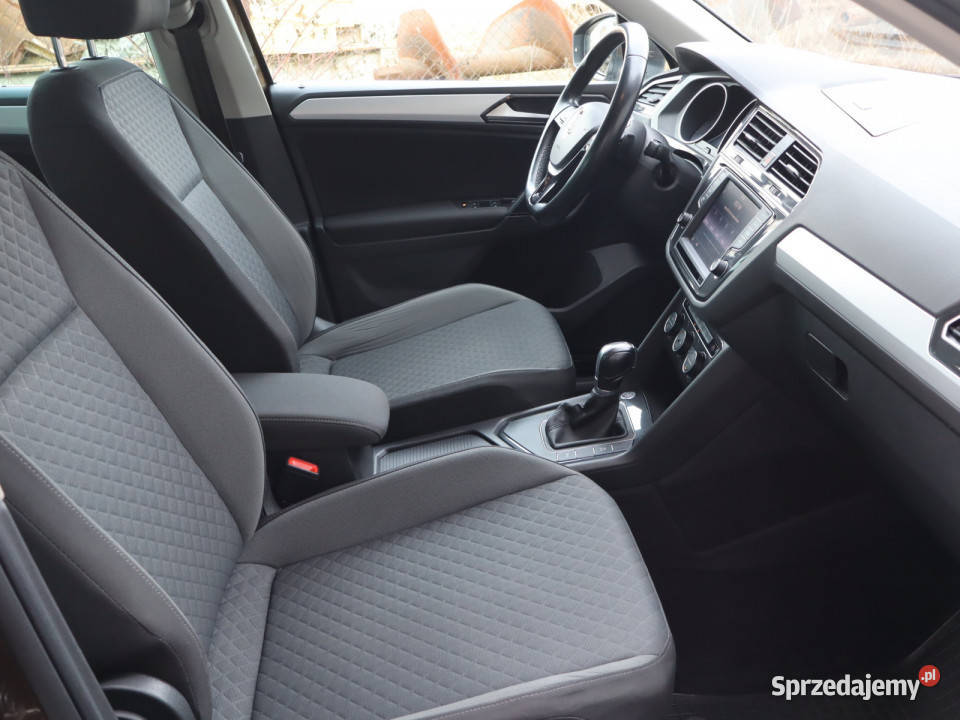 VW Tiguan 14 TSI przyciemniane szyby śląskie Katowice