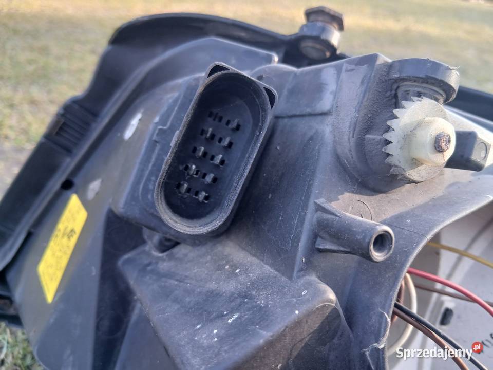 lewy przedni reflektor do samochodu Volkswagen dolnośląskie Bolesławiec