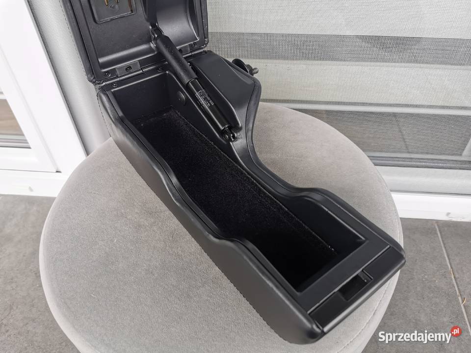 AUDI A6 C4 Podłokietnik Skórzany Stan Idealny Krosno