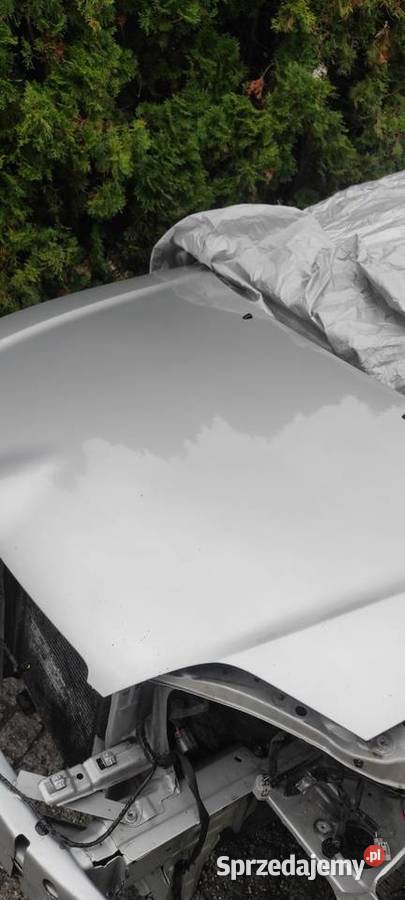 Maska przednia Toyota Corolla e12 kombiSrebrna Karoseria Ostrowiec Świętokrzyski