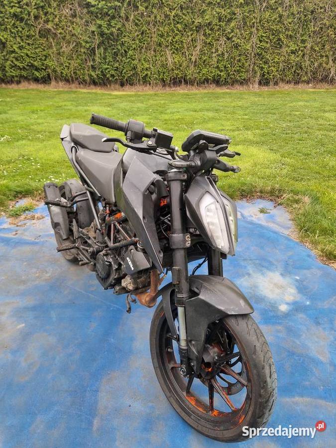 Ktm duke 125 2022r Turek