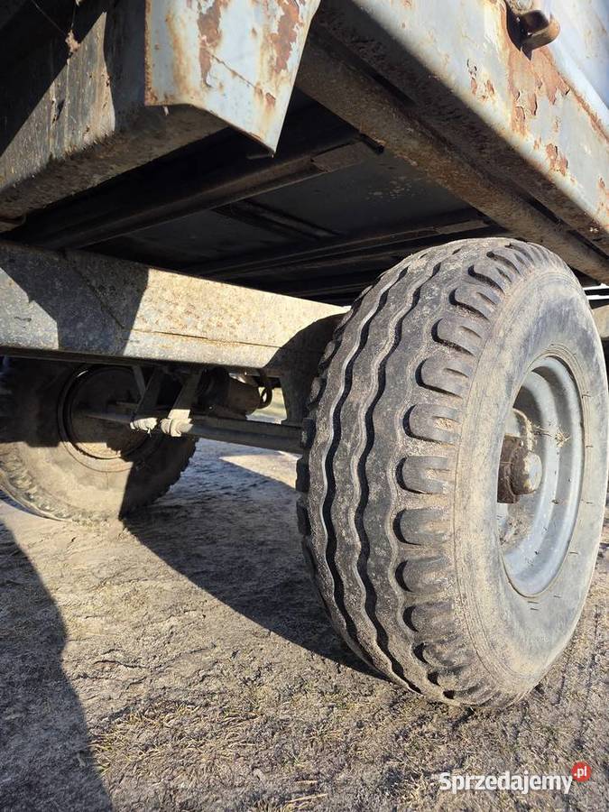 Rozrzutnik Agromet 35t podkarpackie sprzedam