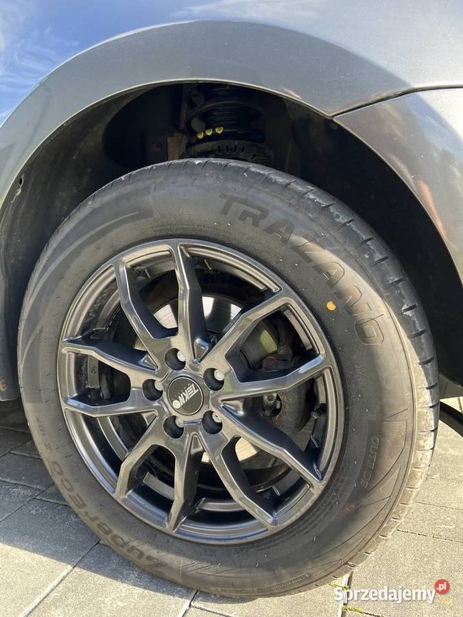 Volkswagen Polo 6R 14Mpi 2011 Bogate wyposażenie 1400cm3 Myszków