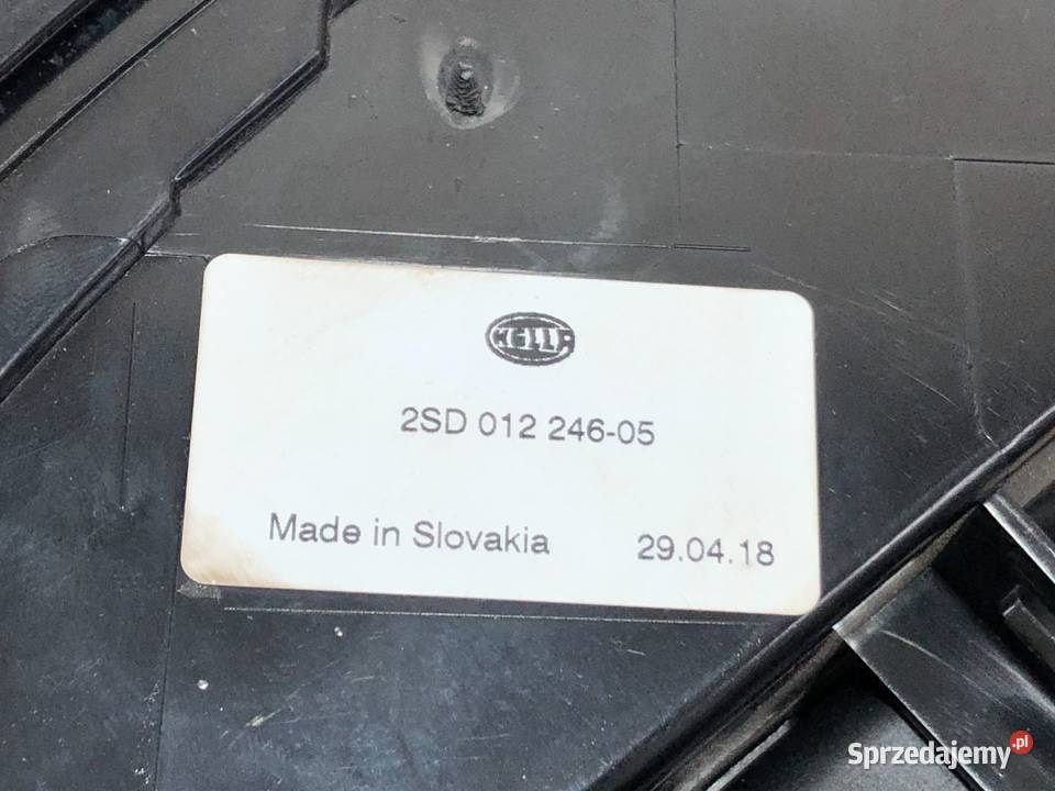 AUDI A4S4 B9 112015072019 Sedan Lampa tylna lewa sprzedam