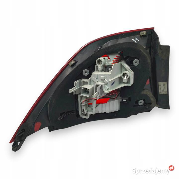 LAMPA PRAWA Volvo S60 II 20102013r prawy tył osobowe