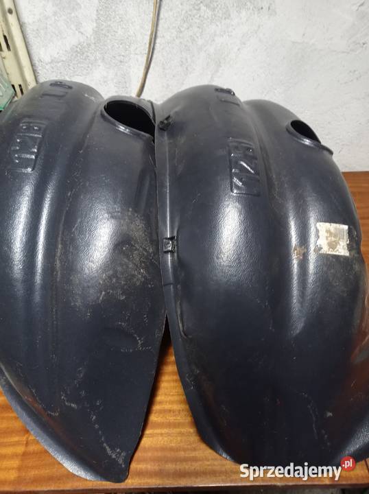 Nadkola plastikowe nieużywane Fiat 126p Łubno