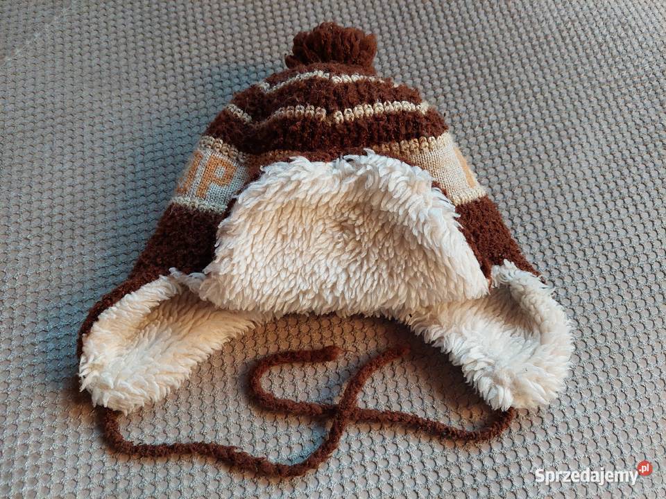 ciepły zimowy komplet czapka i szalik Kraków sprzedam