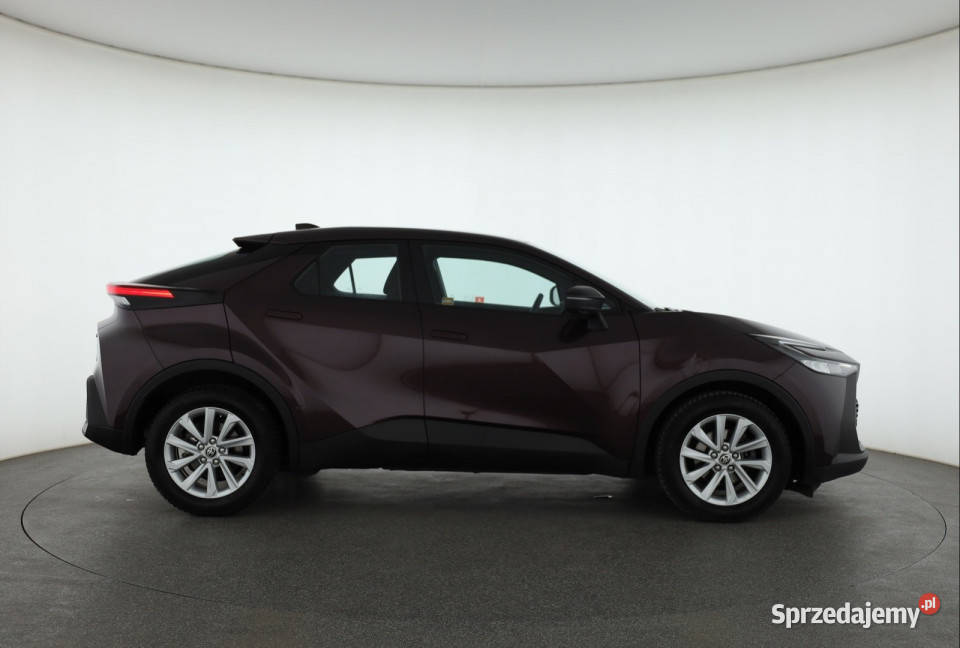 Toyota CHR 18 Hybrid mazowieckie