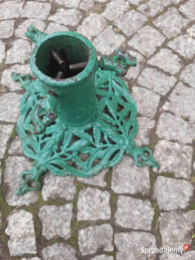stojak żeliwny pod choinkę ażurowy sygnowany Boże Narodzenie Morąg
