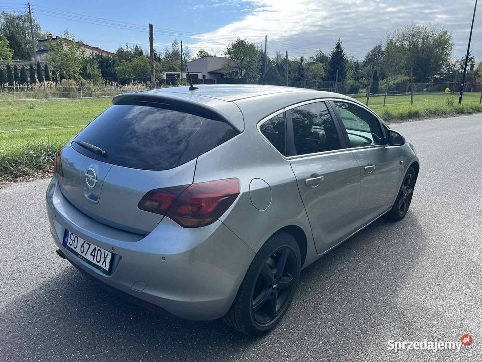 Opel Astra Opel Astra J 20 CDTI 160 COSMO 2010r diesel Sosnowiec