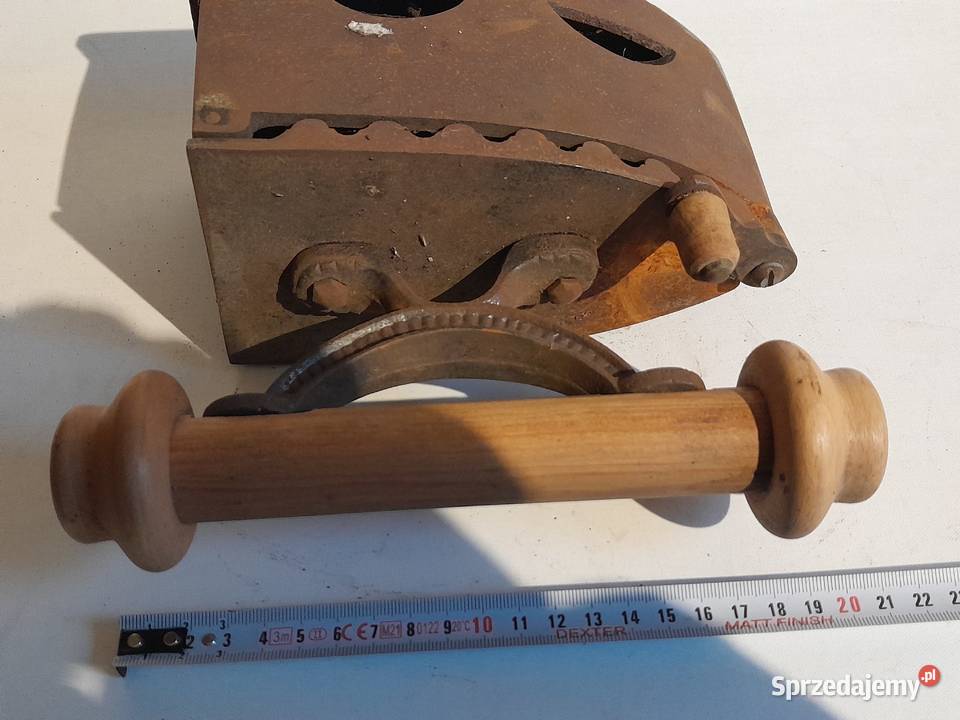 Stare żelazko na duszę zabytek retro vintage Dąbrowa Górnicza