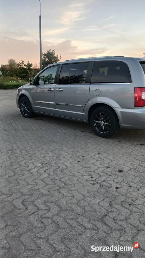 Chrysler town country Kutno