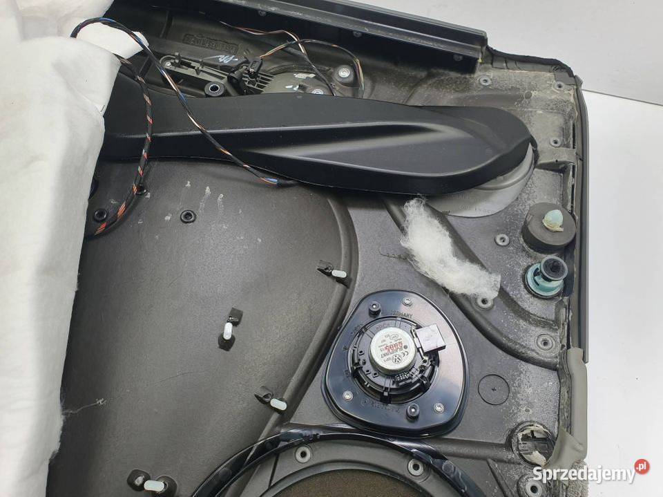 TAPICERKA PORSCHE CAYENNE I DRZWI PRAWE PRZÓD Lipno