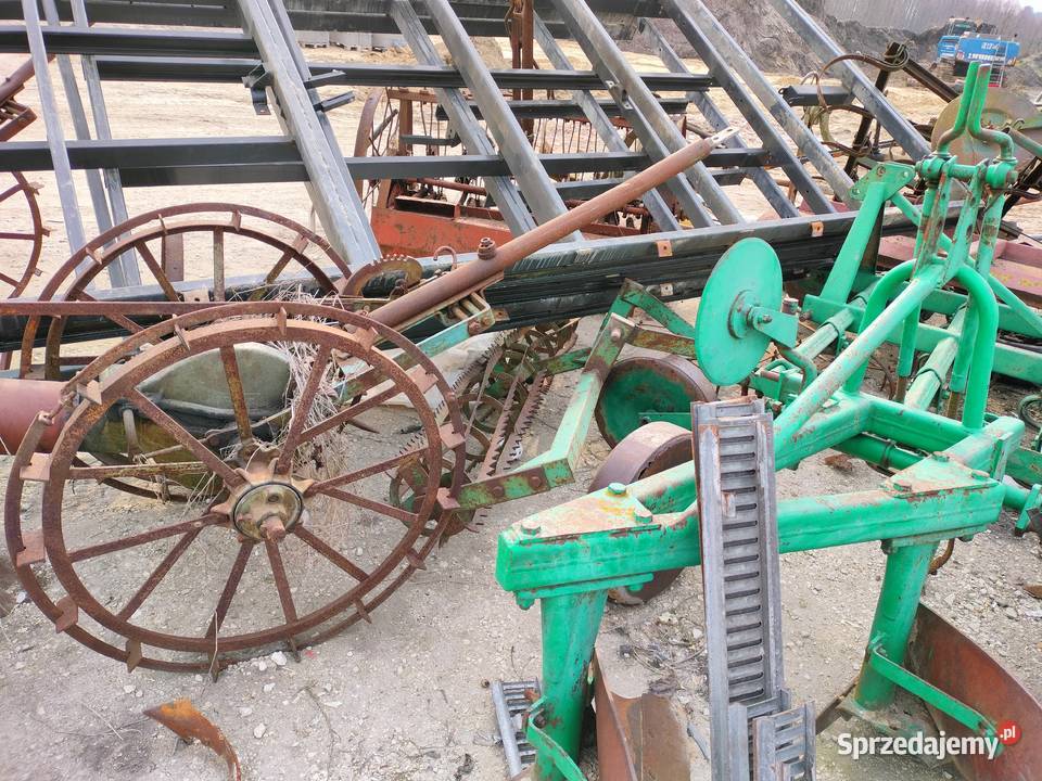 maszyny rolnicze betoniarka słupki złom użytkowy nieuszkodzony Radomsko