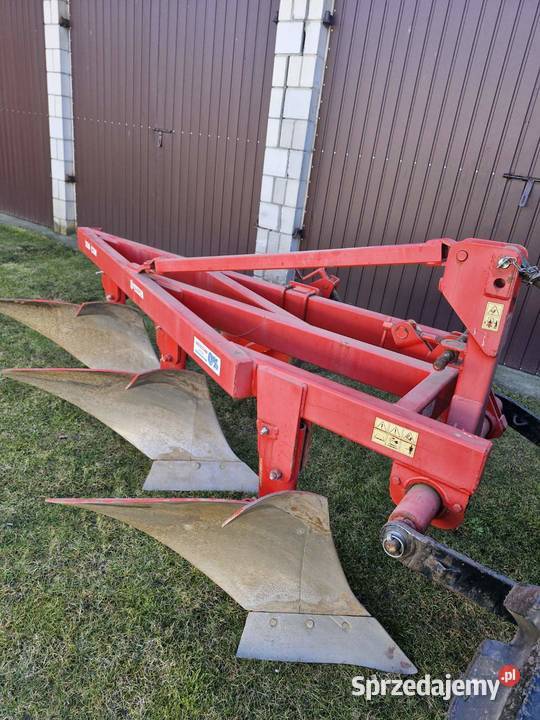 Pług Akpil 350 CZH nieuszkodzony Rusinów sprzedam