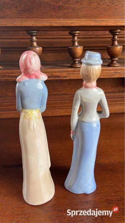 Figurka Pani z gąską i dama z parasolką Bez Gdańsk