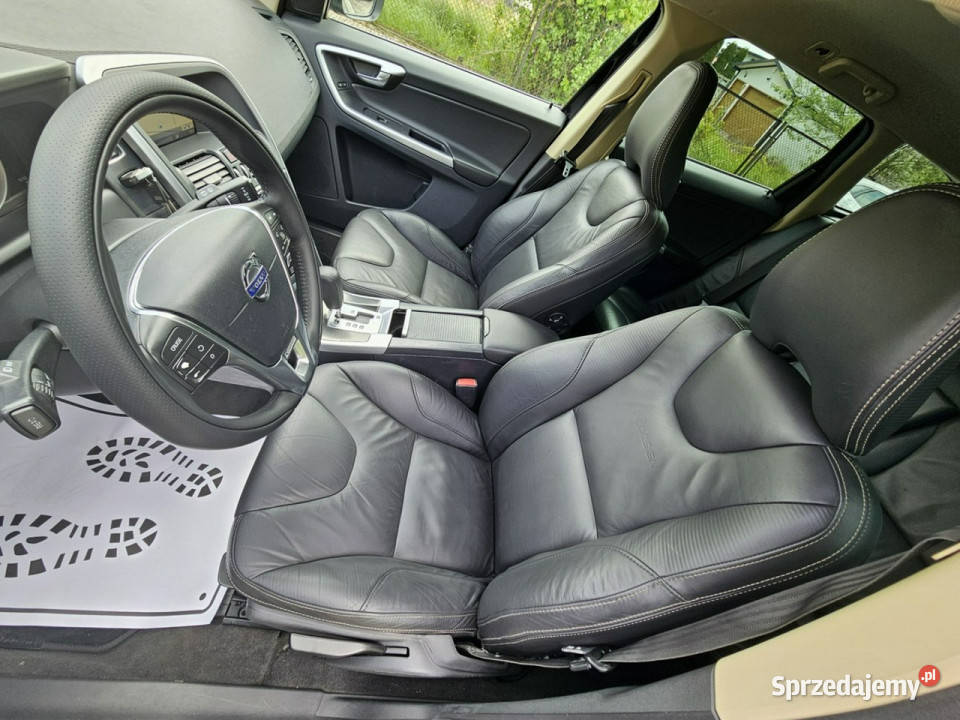 Volvo XC 60 RDesign Ładne i Zadbane GWARANCJI I isofix Opoczno