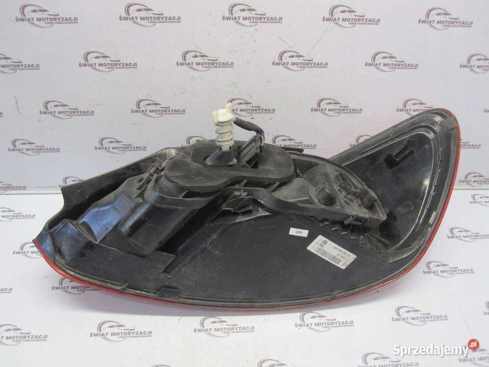 SCIROCCO III 10r lampa lewa tył 1K8945095M Lampy przednie