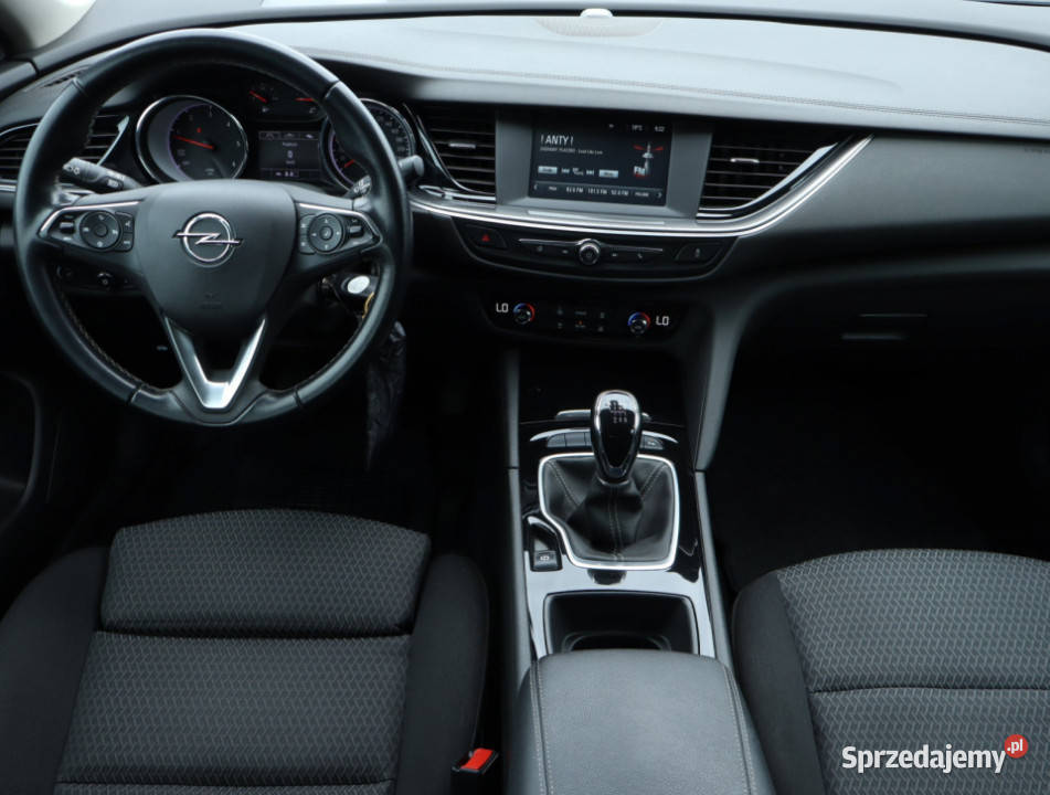 Opel Insignia 15 CDTI asystent pasa ruchu mazowieckie Piaseczno