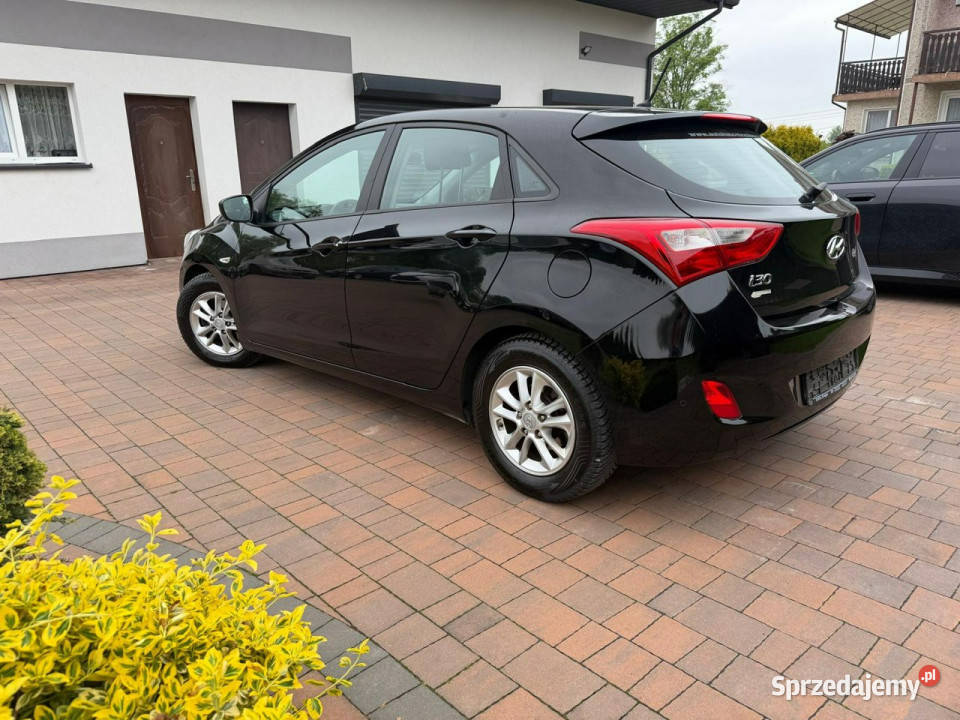 Hyundai i30 Perfekcyjny Bezwypadkowy II 2012 Rzeszów sprzedam