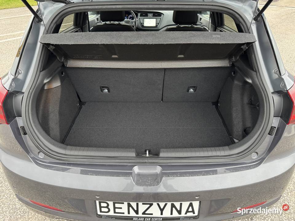 Hyundai i20 125 BENZYNA Klimatyzacja Nawigacja sprzedam