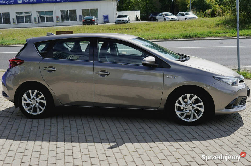 Toyota Auris salon Polska ładny hybryda II 2012 1798cm3 Warszawa