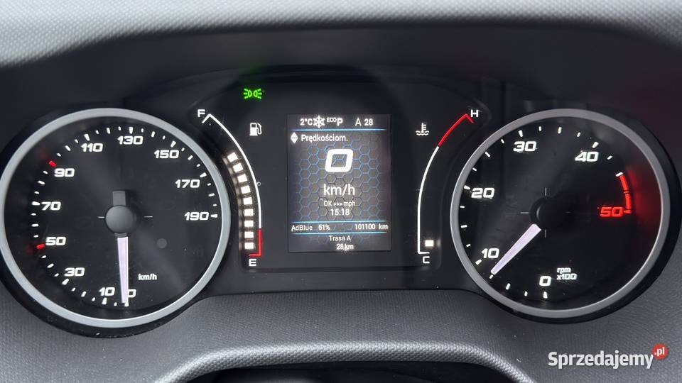 Iveco Daily 35s18 30180 16m3 HiMatic pneumatyka furgon Starogard Gdański sprzedam