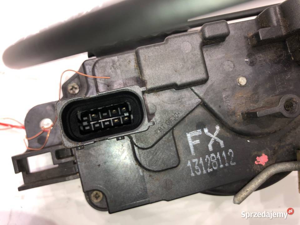 ZAMEK DRZWI PRAWY PRZÓD OPEL ASTRA H Hatchback Zamki, wkładki i kluczyki