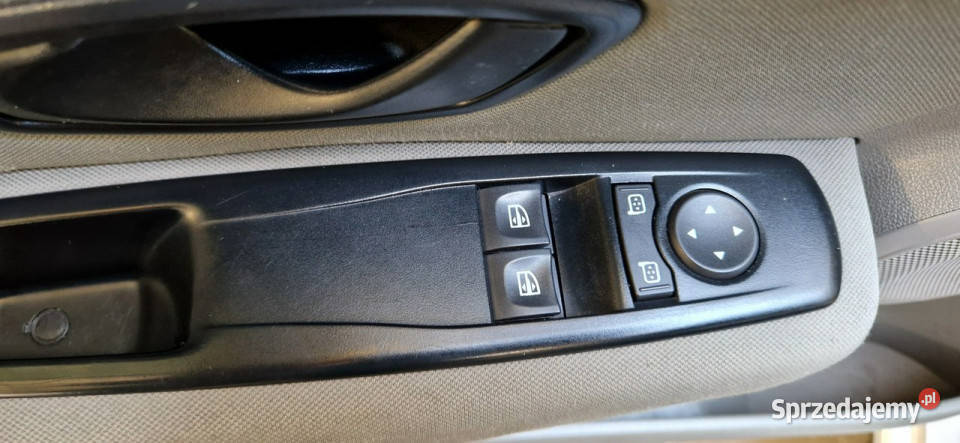 Renault Megane Opis W podanej Roczna GWARANCJA manualna Mysłowice