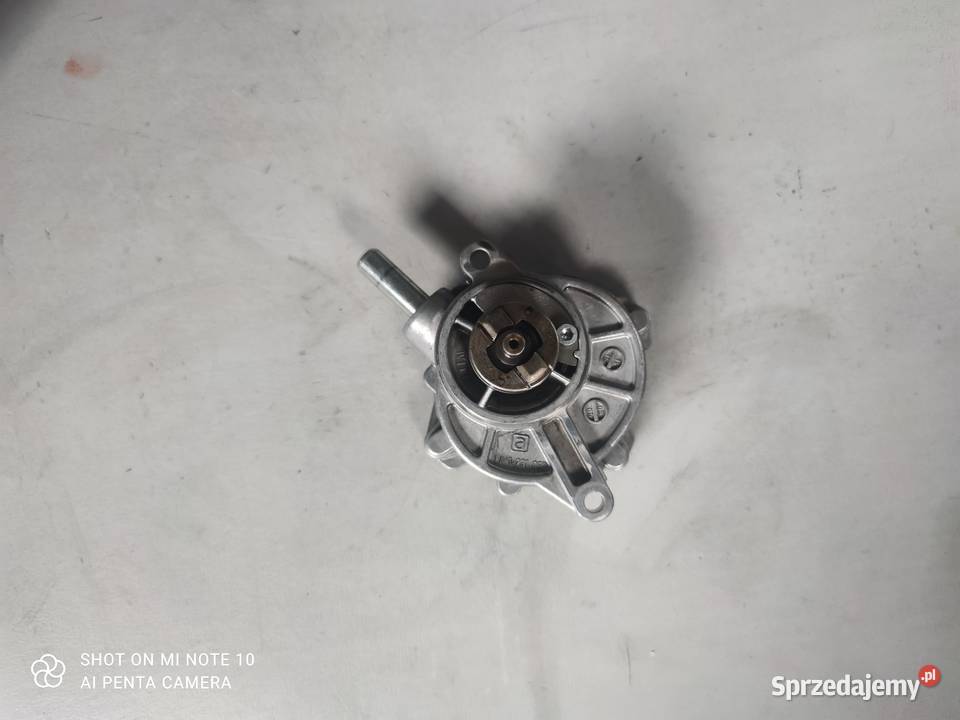 Pompa Vacum Mercedes 22 CDI A6462300465 osobowe Motoryzacja Suchedniów sprzedam