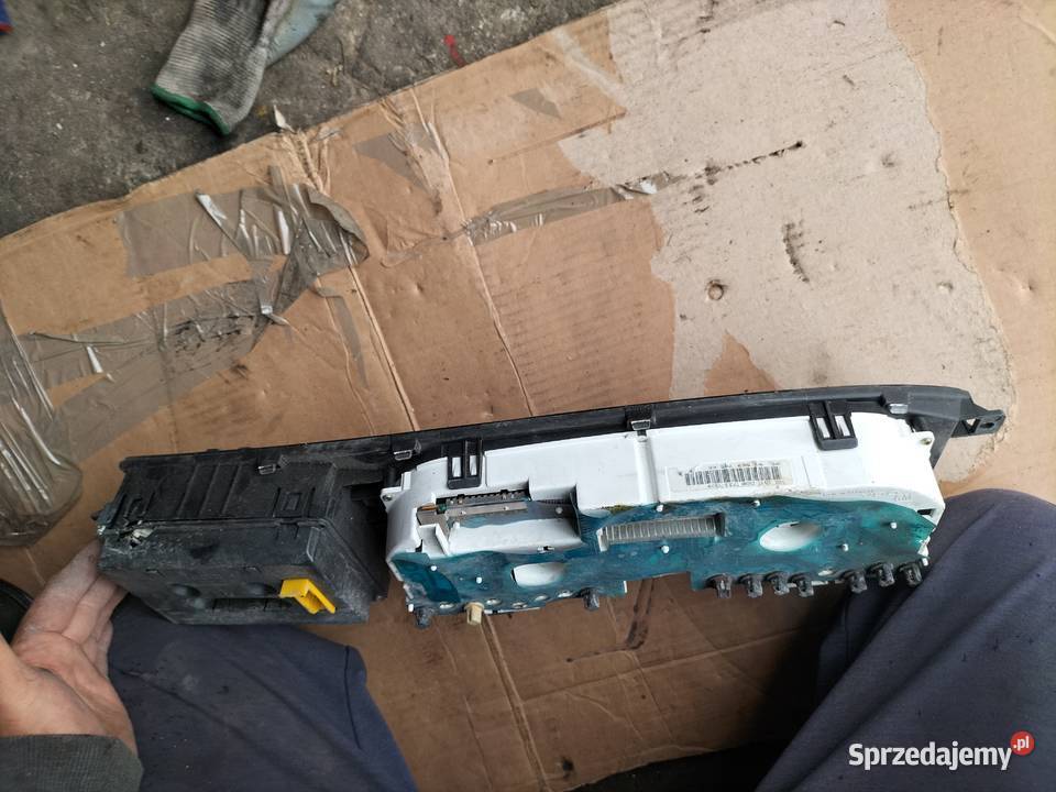 LICZNIK ZEGARY Opel Vectra B 90569785KK Kamień-Kolonia