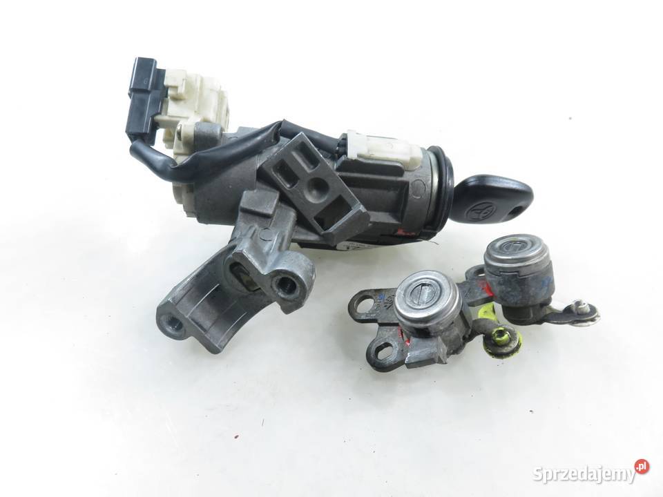 STACYJKA WKŁADKI TOYOTA YARIS I P1 450200D01 Stacyjki i kluczyki małopolskie