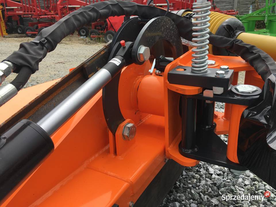 Kosiarka mulczerbijakowa do poboczy Talex nieuszkodzony