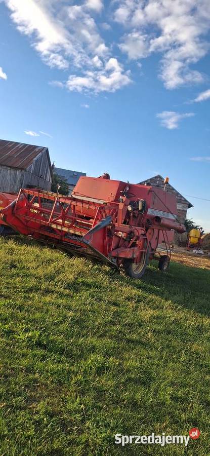 Kombajn zbożowy Massey Ferguson 186