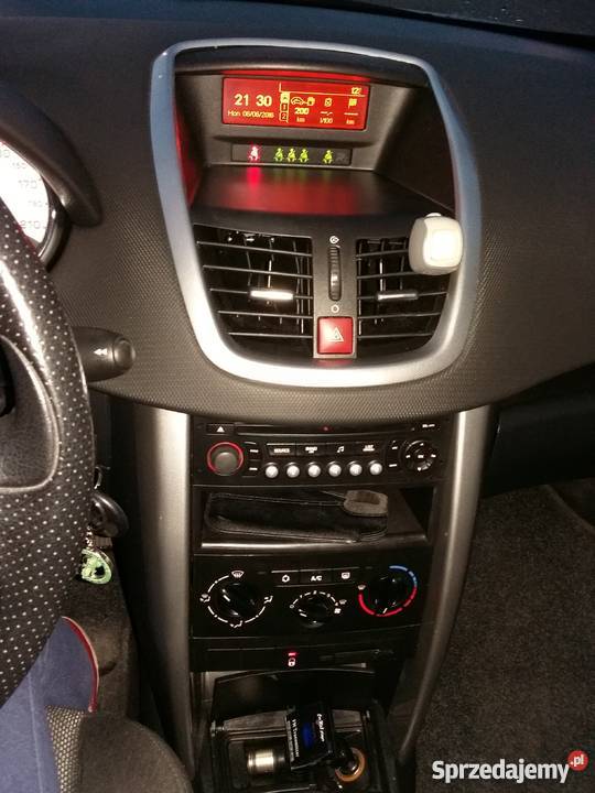 Peugeot 207 16 HDI 2006 2/3 Brodnica