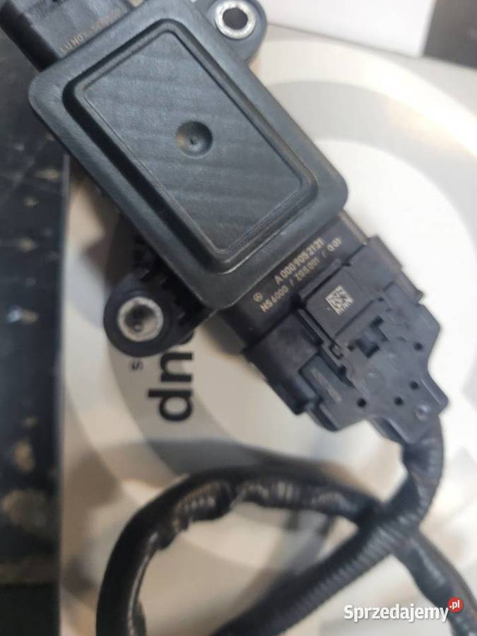 CZUJNIK NOX MERCEDES A0009052121 0009052121 Radom
