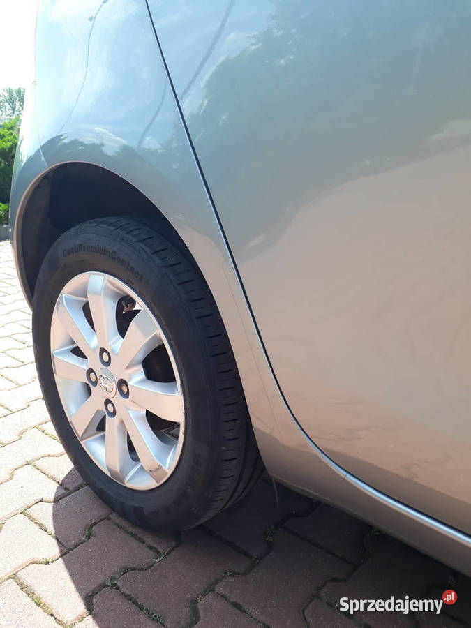 Toyota yaris Hatchback Lubin