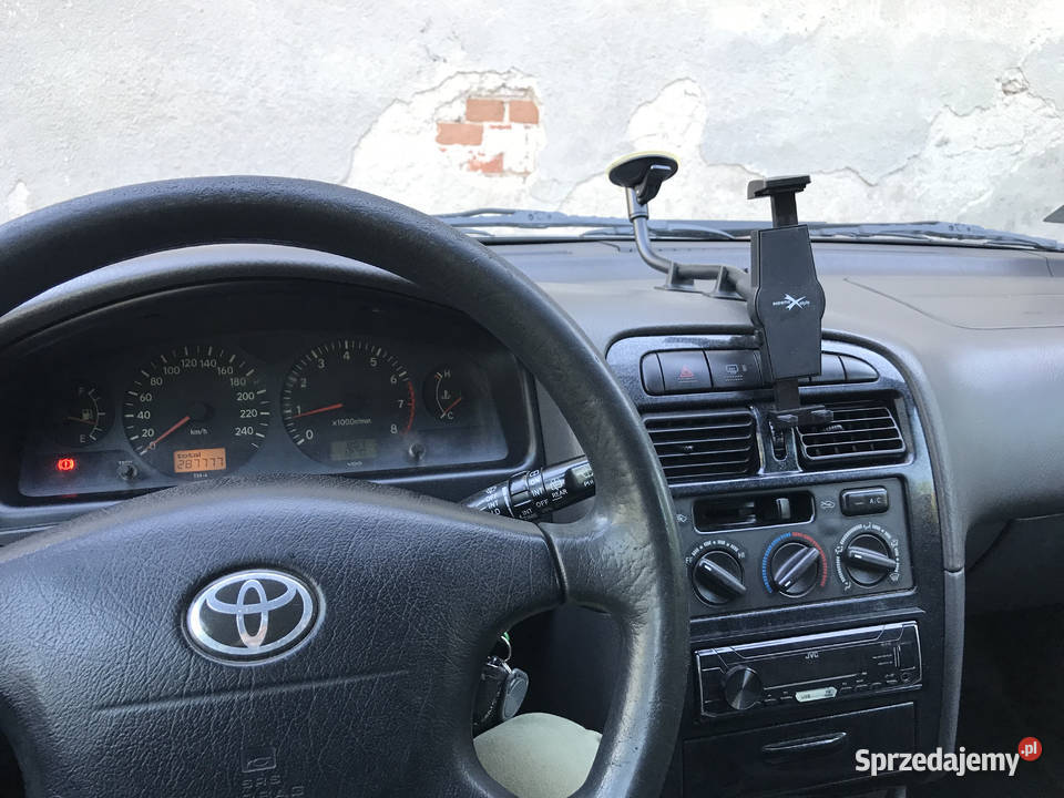 Toyota Avensis I T22 2000r benzyna klimatyzacja dolnośląskie Wrocław