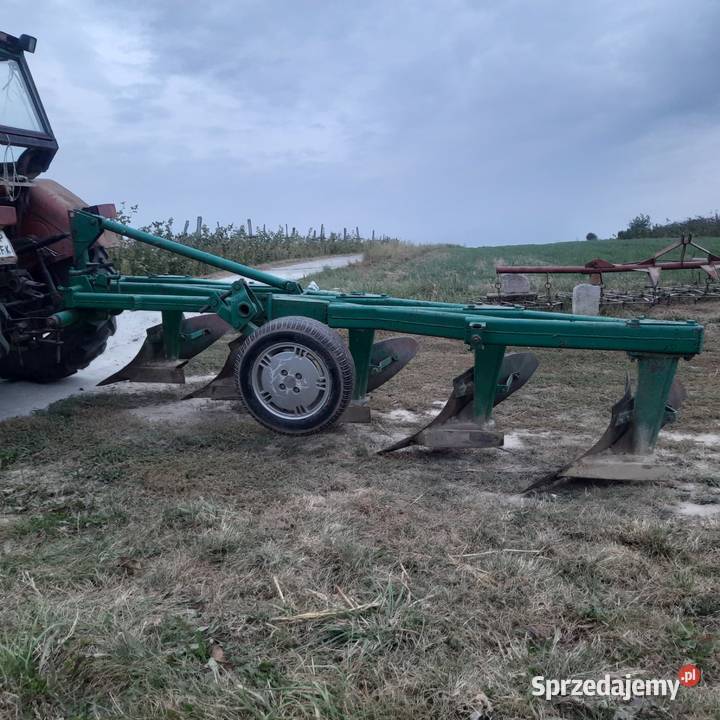 Sprzedam pługi 5 skibowe lubelskie Poniatowa