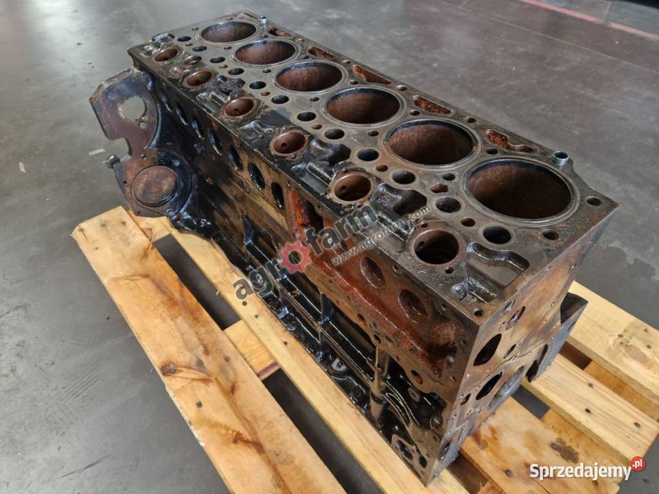 Blok silnika Agrotron 1807 1657 1507 165 Silnik i osprzęt Byków