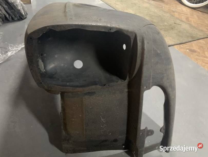 Błotnik Mercedes w115 Karoseria Tychy